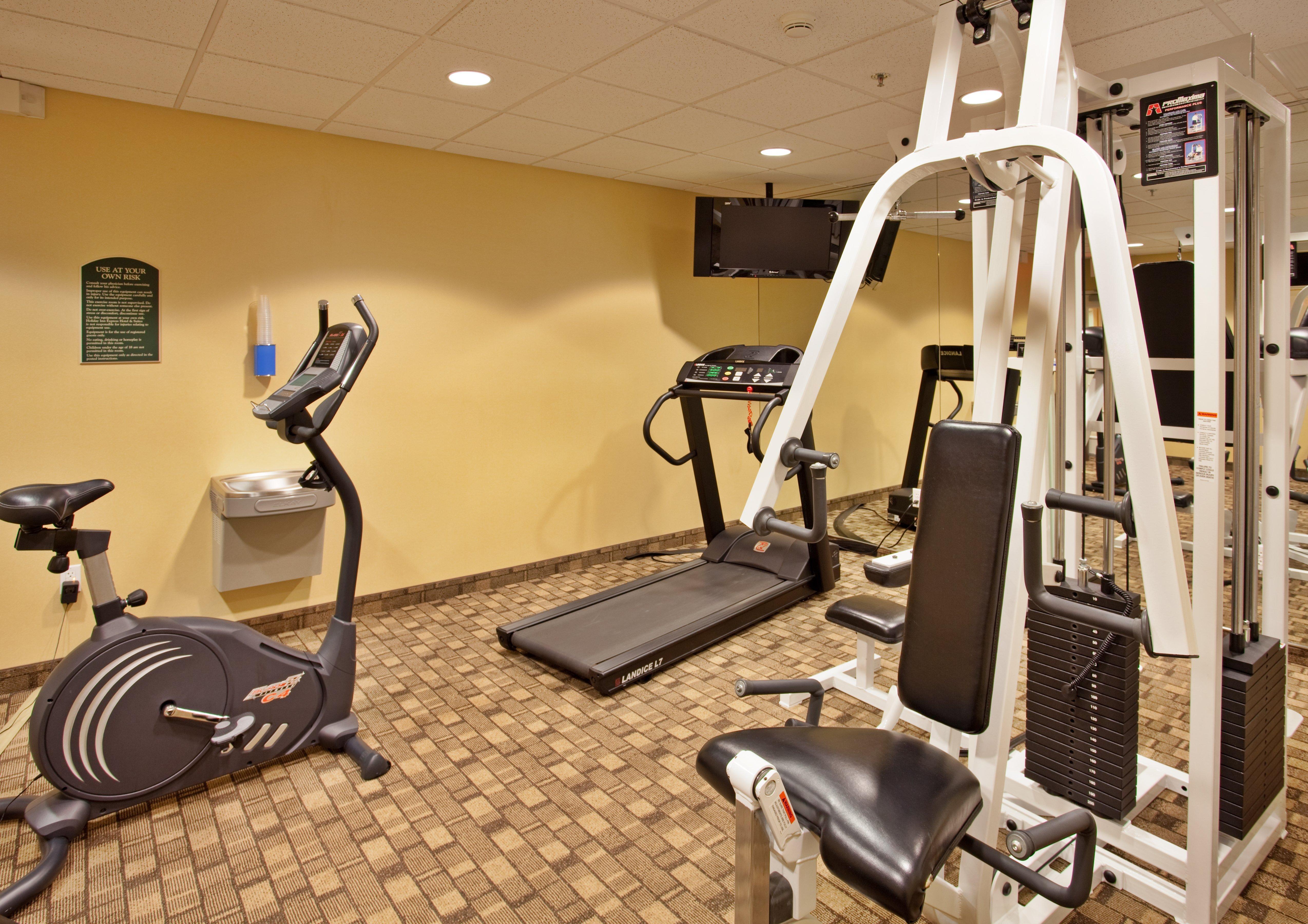 Holiday Inn Express Hotel & Suites Wichita Airport By Ihg Luaran gambar